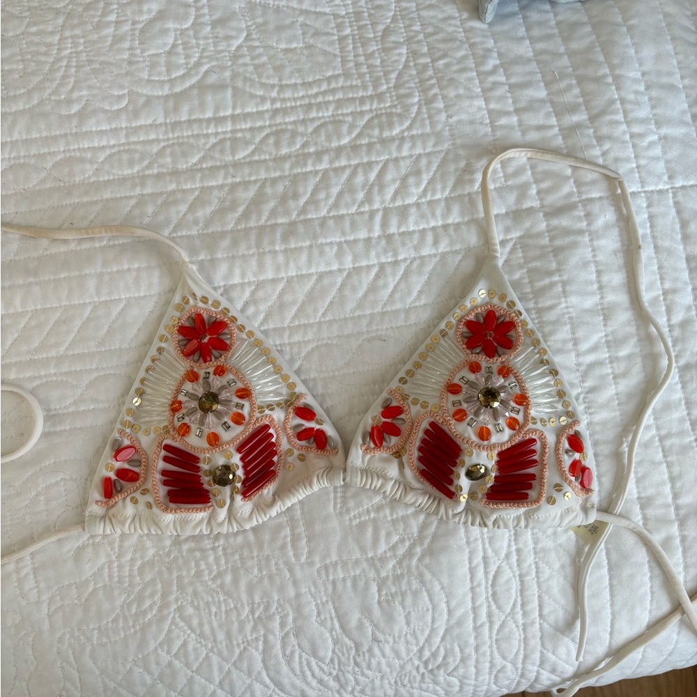 Victoria’s Secret Bikini Top!